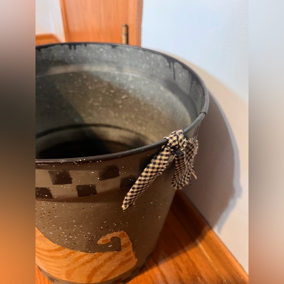 Primitive Hand-Painted Cats Metal Pail - Beautiful!! - Picture 5 of 7